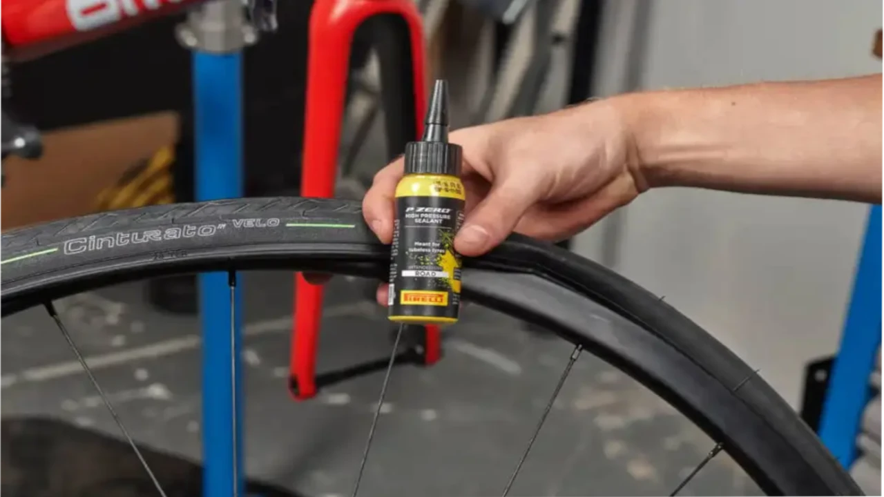 Bicycle cycling sealant
